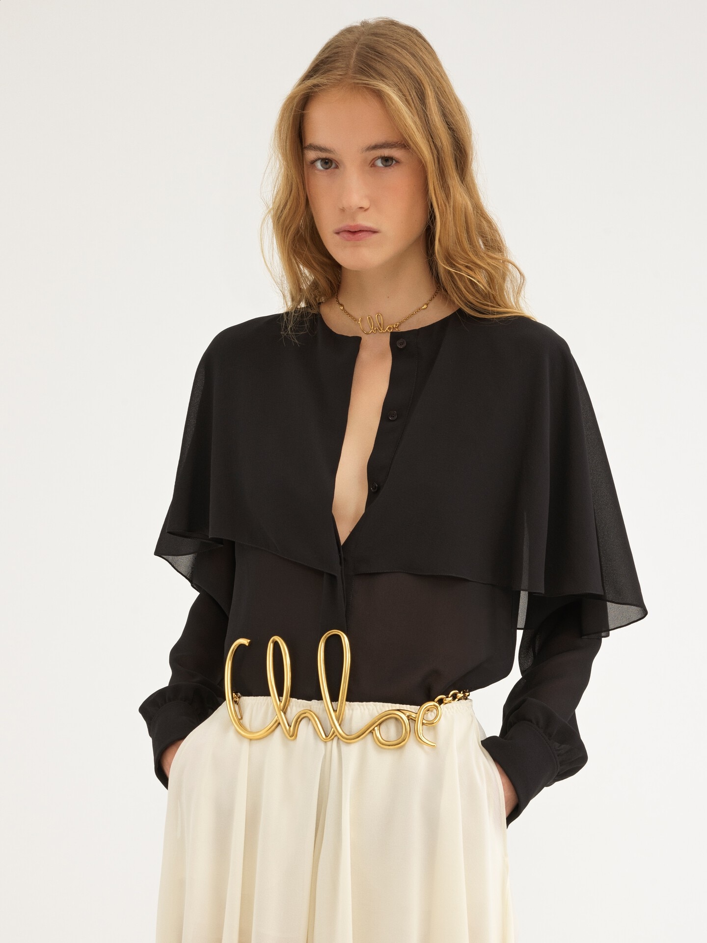 Cape blouse in silk georgette - 3