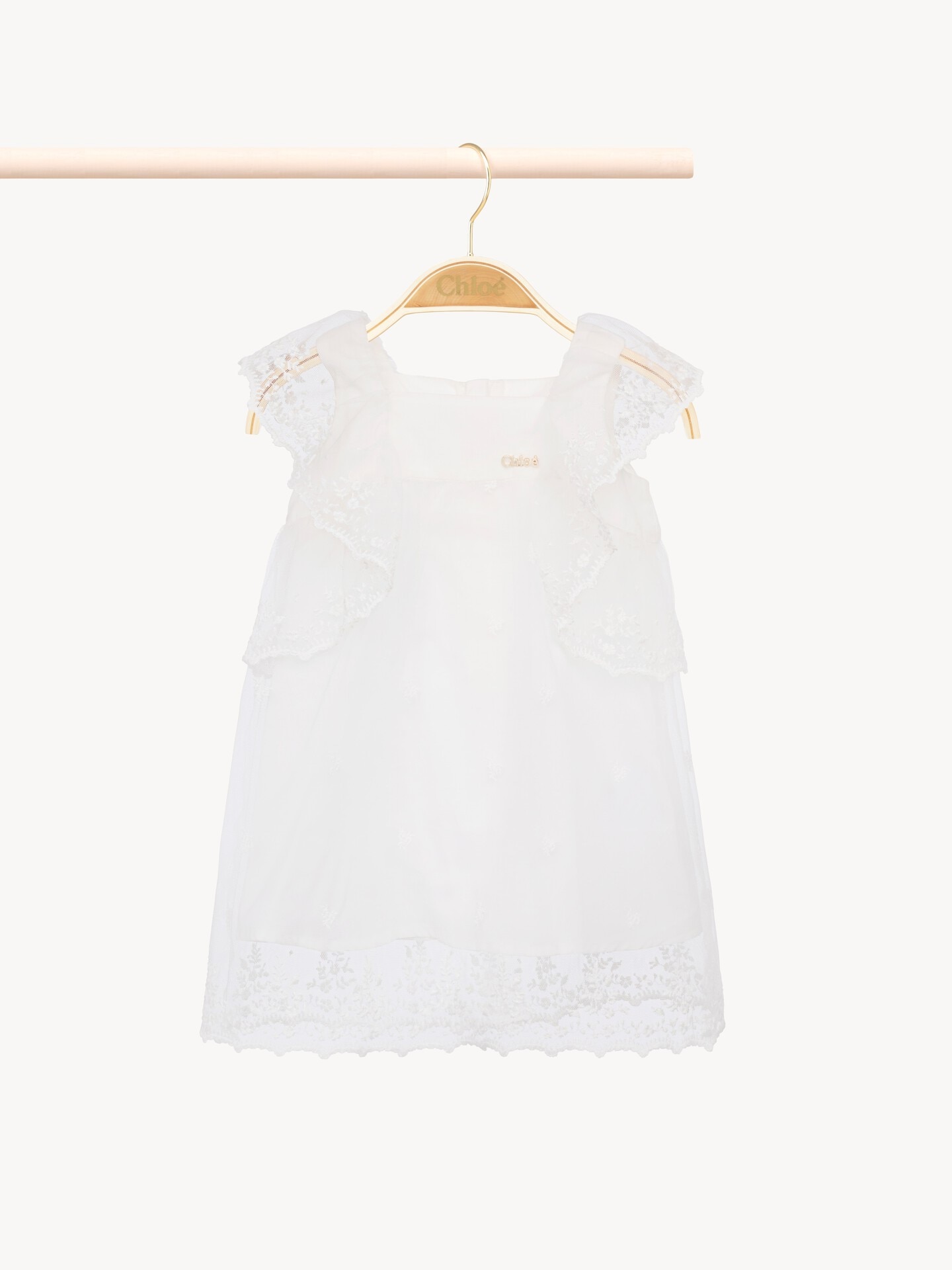Coffret cadeau Naissance robe de c&eacute;r&eacute;monie, bonnet et bloomer - 3