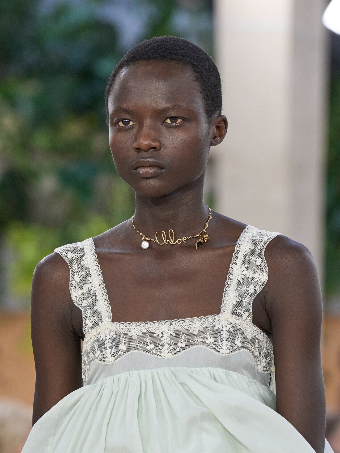 Look 10 - 2