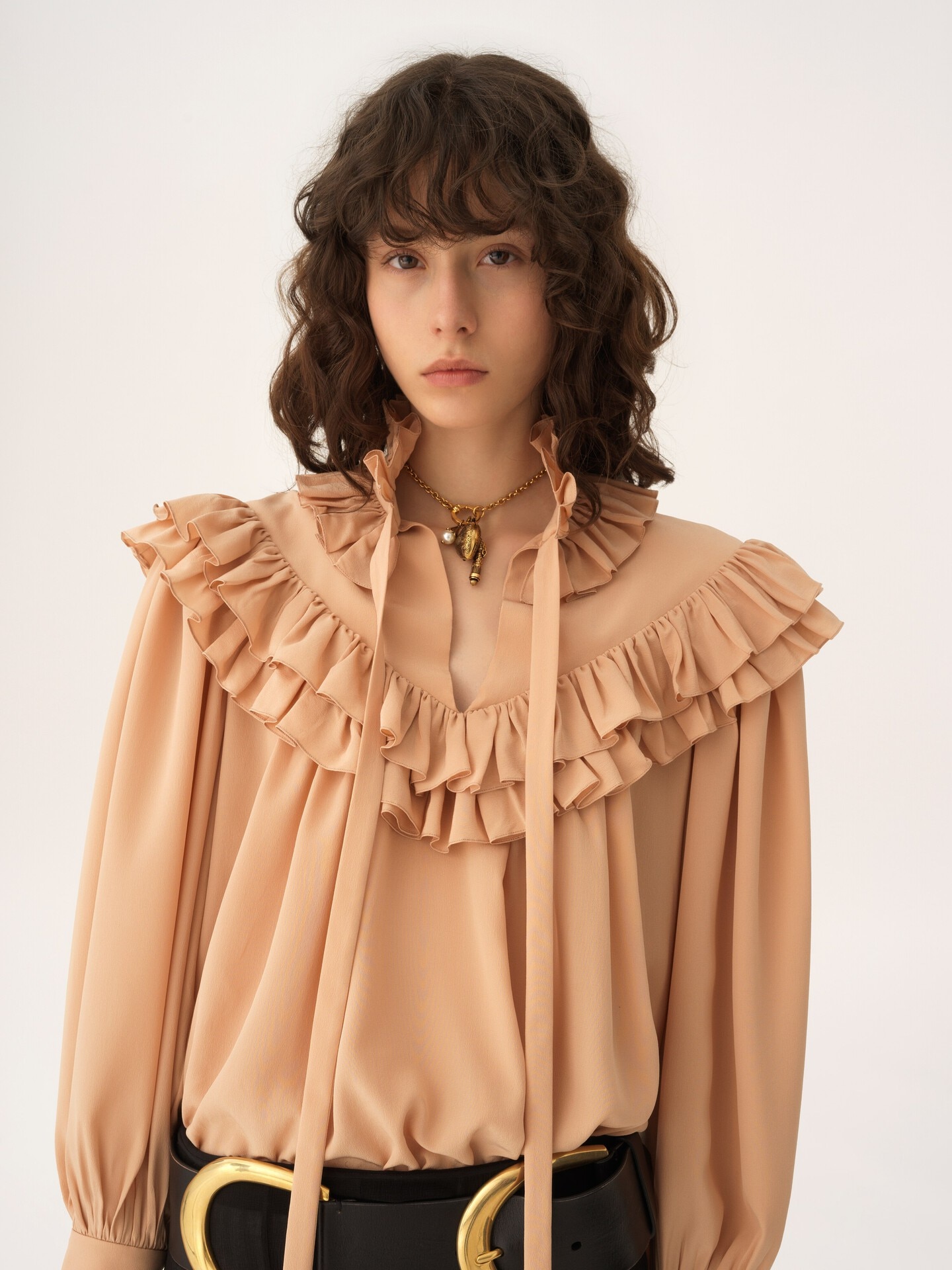 Oversized ruffle top in cr&ecirc;pe de chine - 10