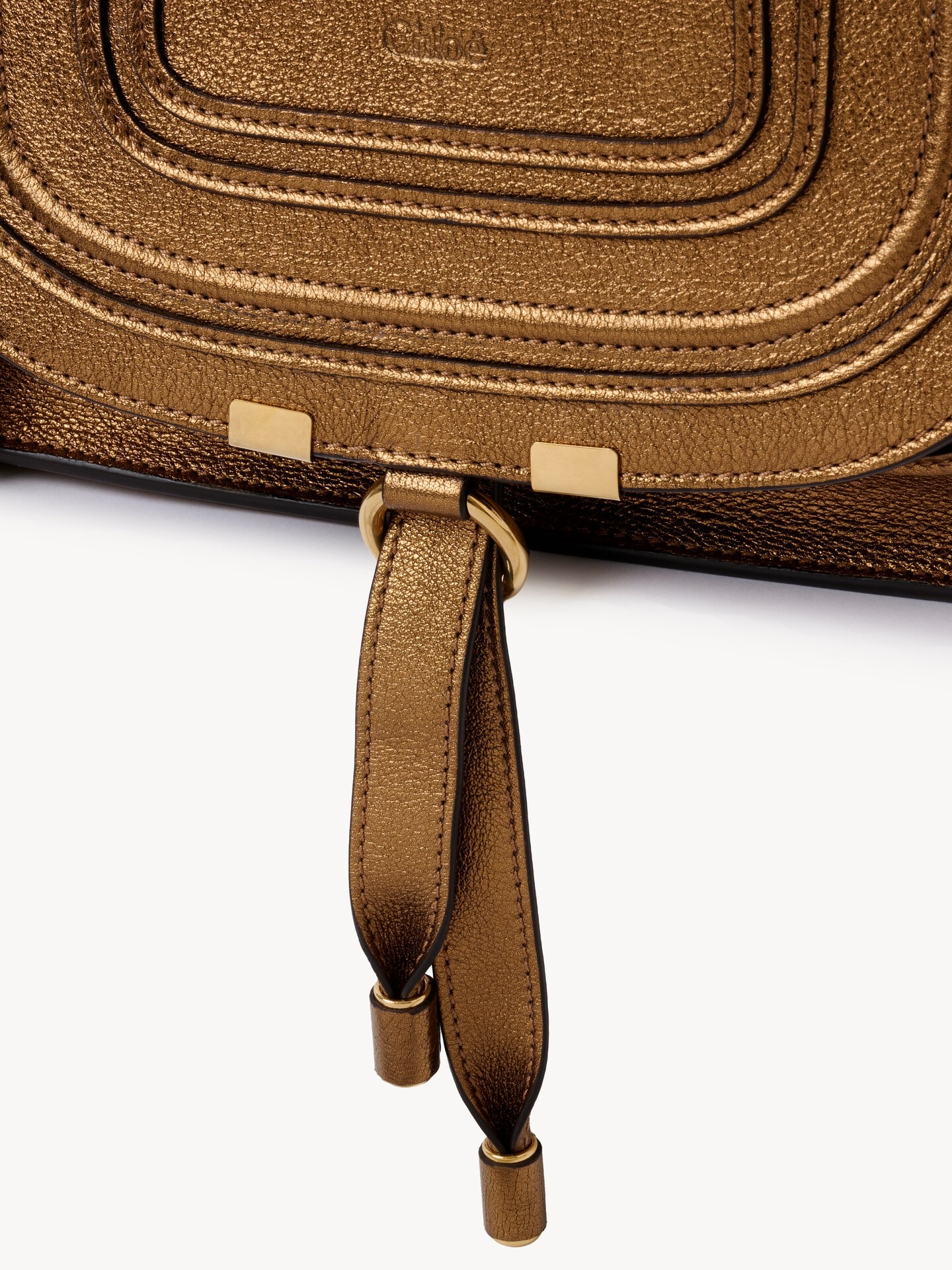 Petit sac Marcie en cuir m&eacute;tallis&eacute; - 9