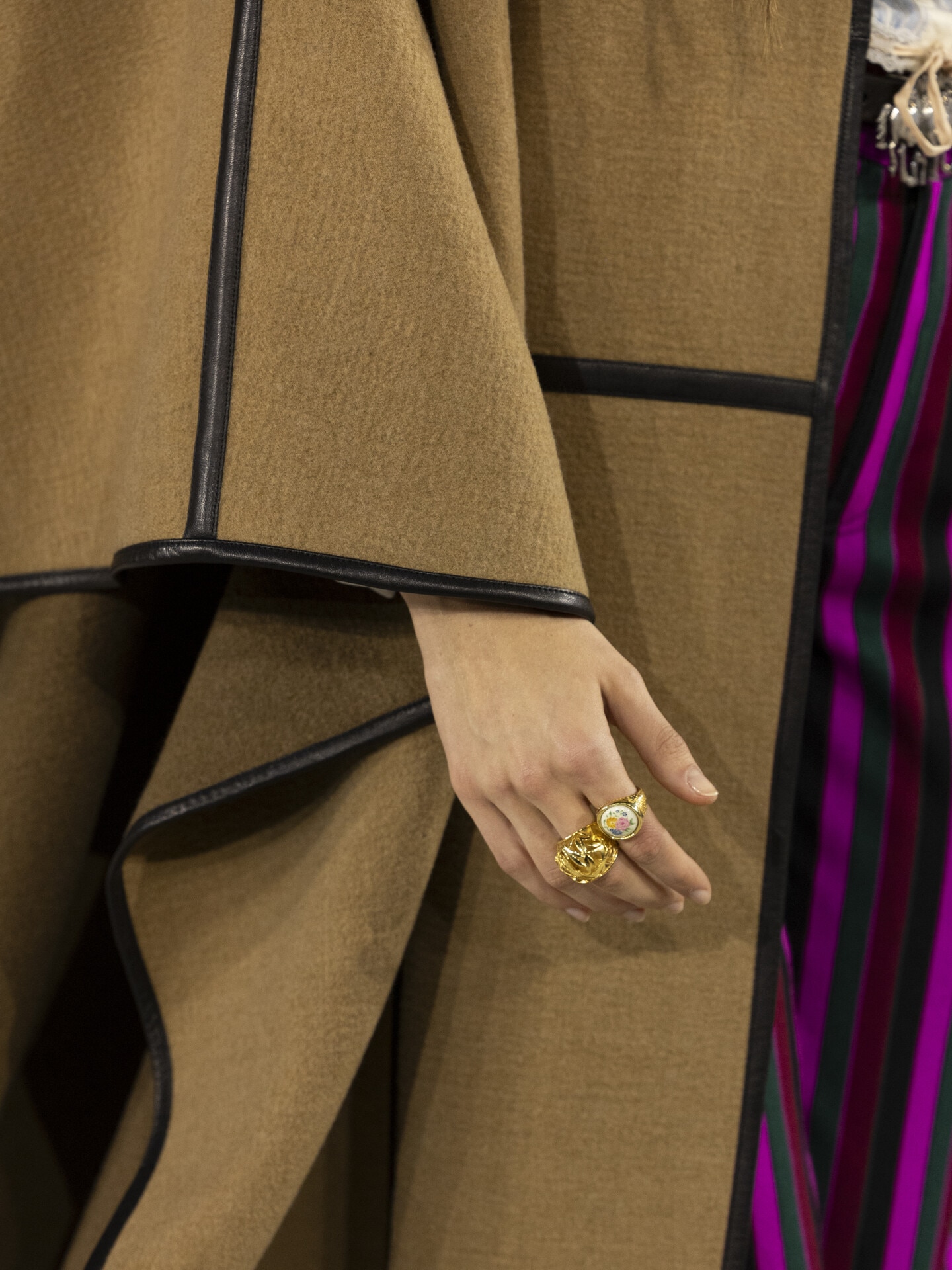 Look 27 - 3