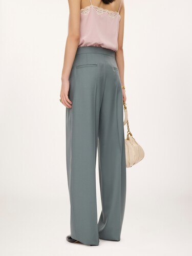 Tailored cigarette trousers in wool gabardine - 5