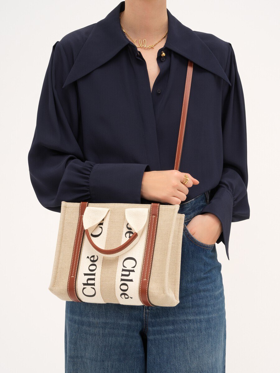 Small Woody tote bag in linen - 3