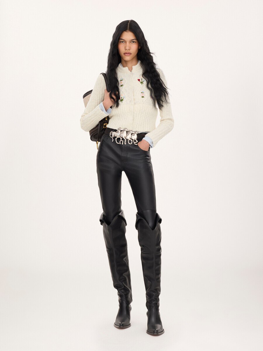 Fitted cardigan in a wool knit - 3