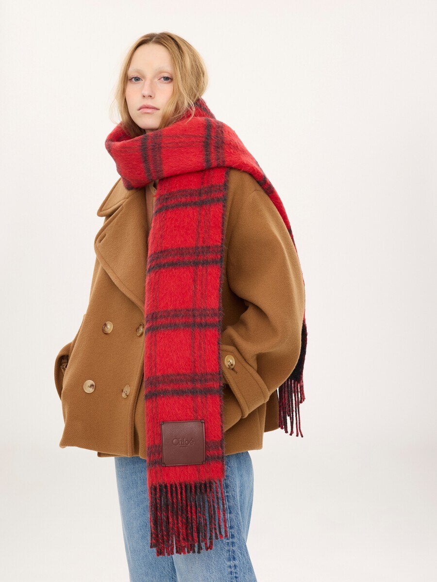 The Chlo&eacute; Covering scarf in alpaca wool - 6