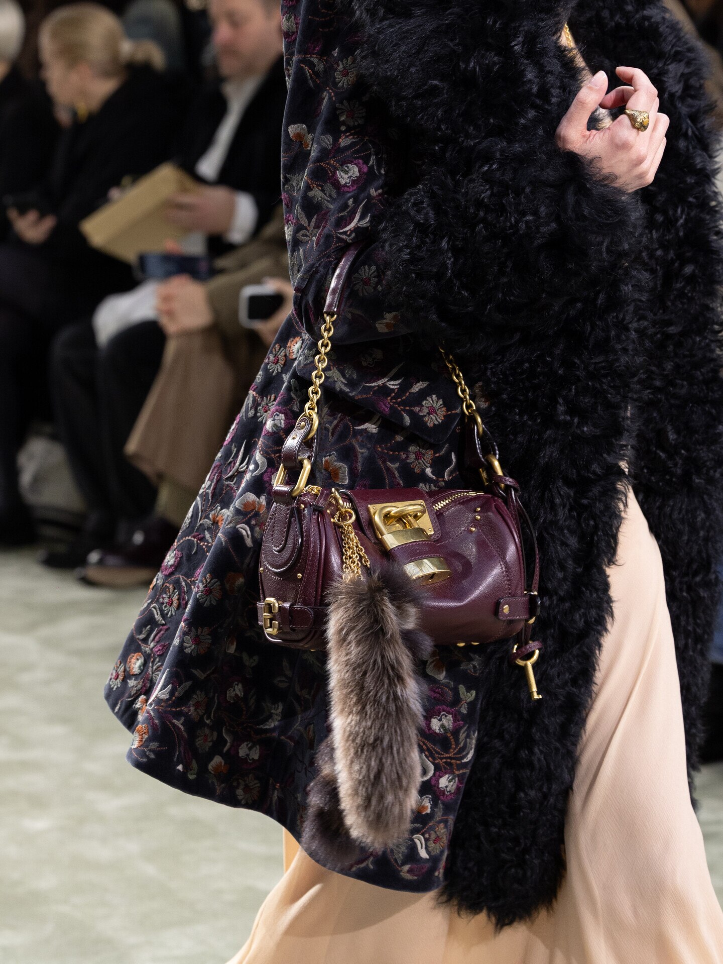 Look 34 - 2