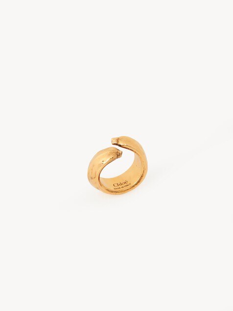 The Chlo&eacute; Bananas ring