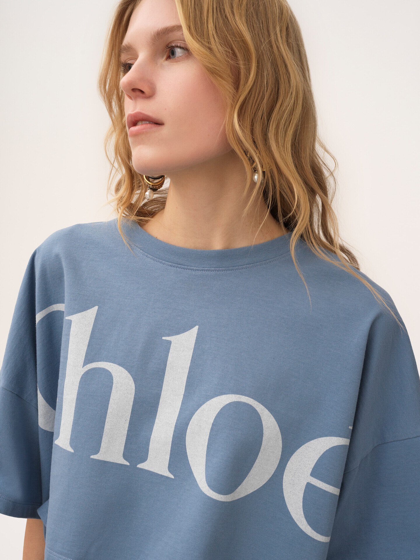 コットンジャージー製クロップドボクシー ロゴ Tシャツ - 6