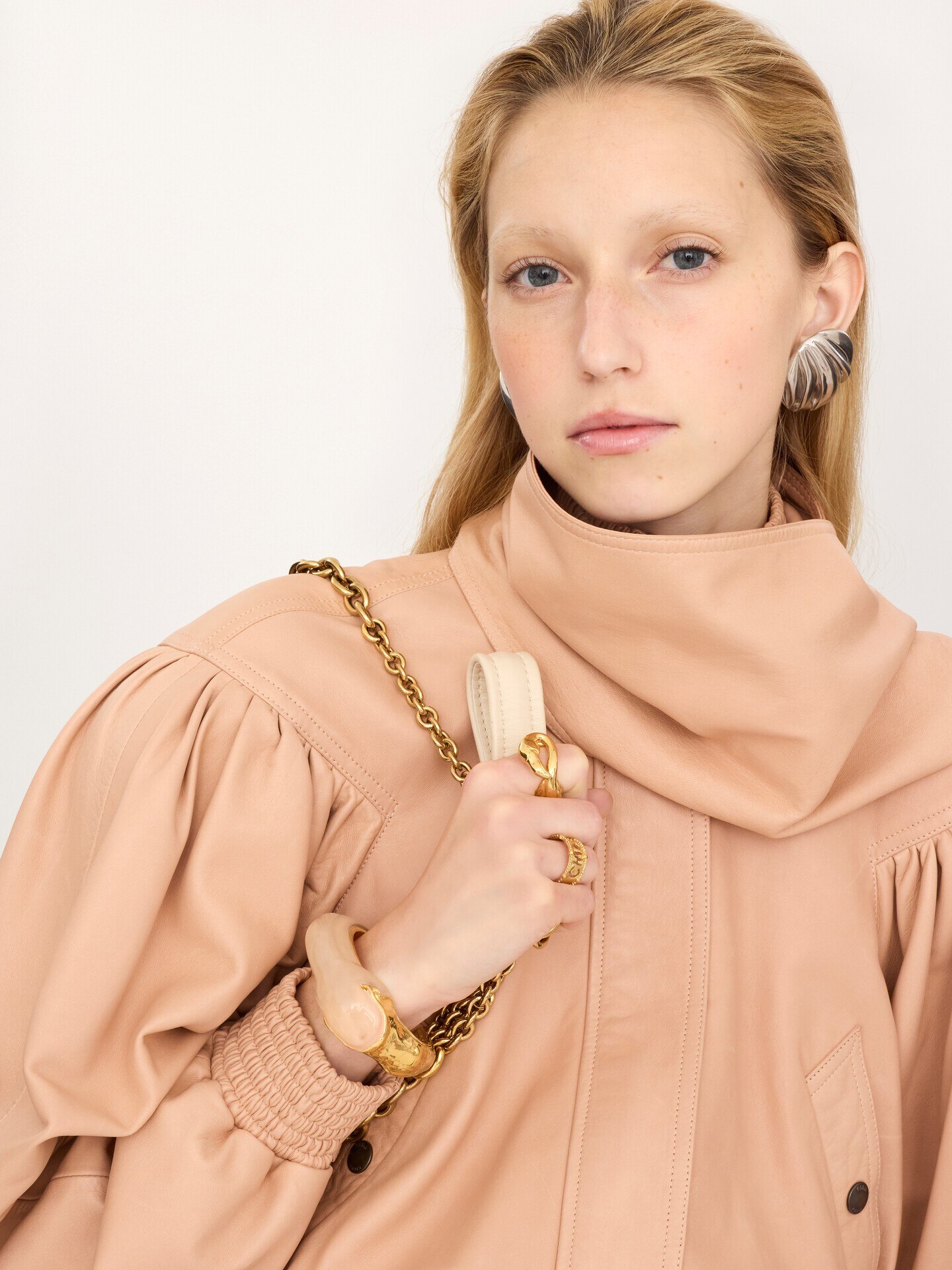 The Chlo&eacute; Tropicus cuff - 2.0