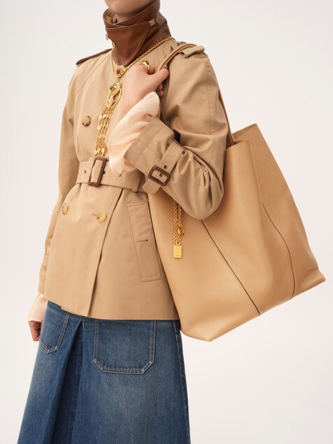 Large Chlo&eacute; Spin tote bag in grained leather