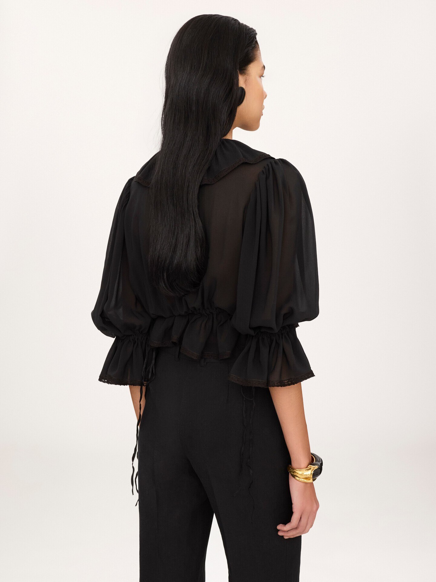 Cropped V-neck ruffle top in silk georgette & lace - 5.0