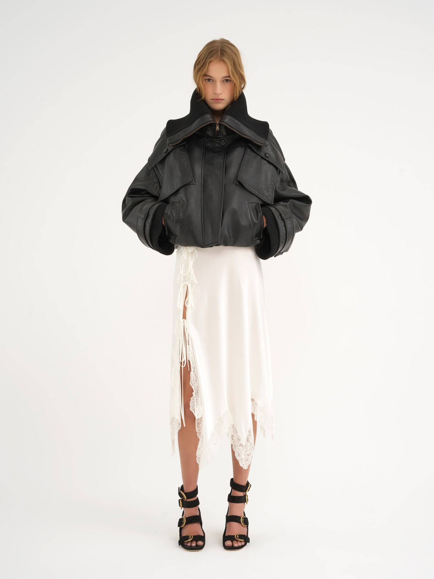 Short bomber jacket in soft leather - 3