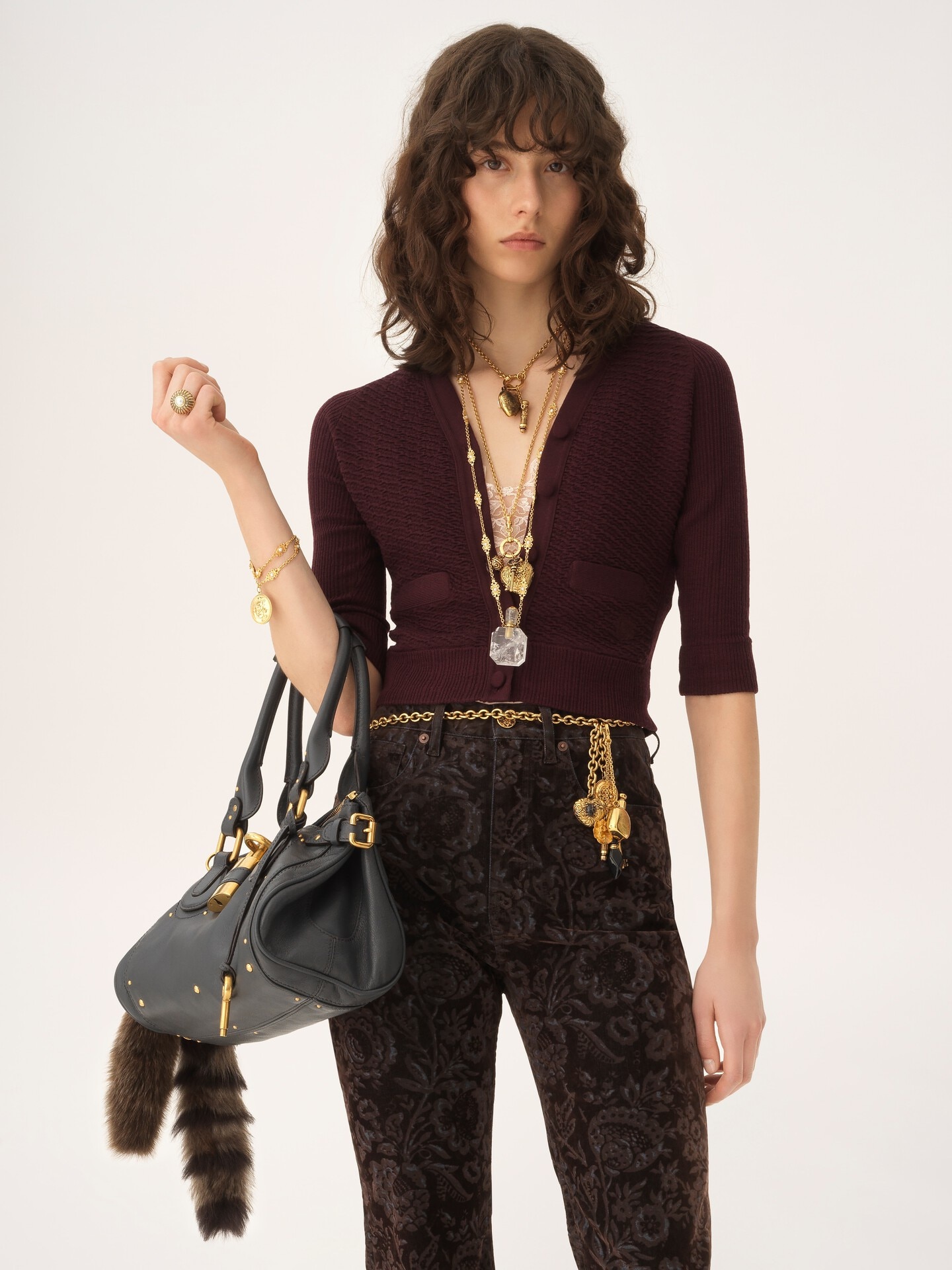 Fitted V-neck cardigan in a wool knit - 4