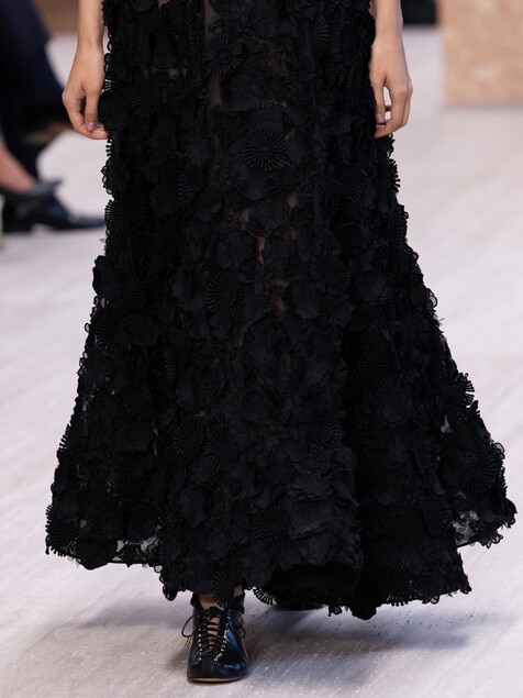 Look 15