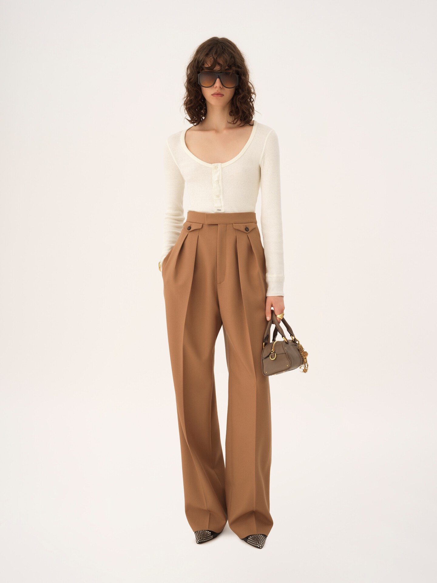 Pantalon taille haute fronc&eacute; en gabardine de laine - 3