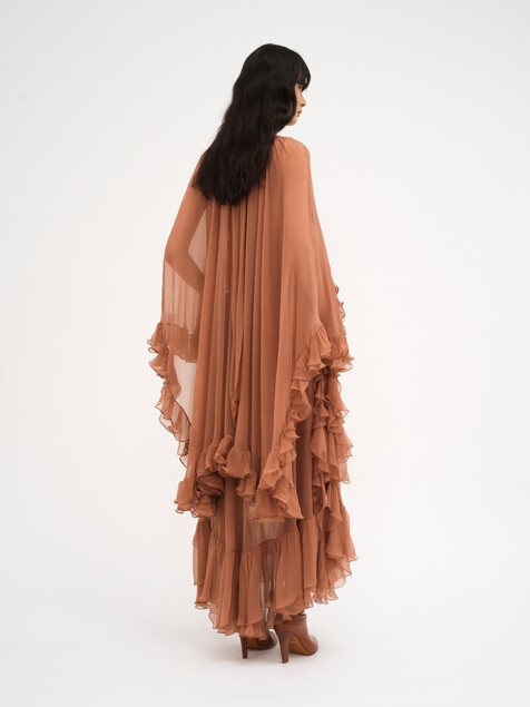 R&uuml;schenkleid aus Seidenmusselin mit Stehkragen