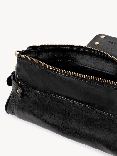 Small Paddington bag with strap in grained leather - 7