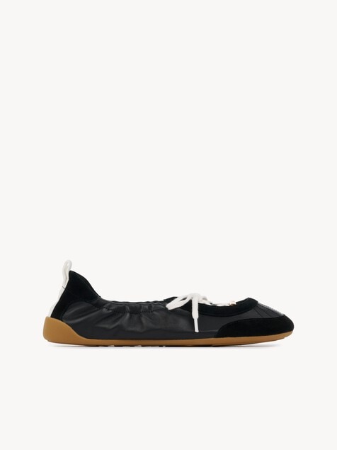 Chlo&eacute; Kick ballerina sneaker