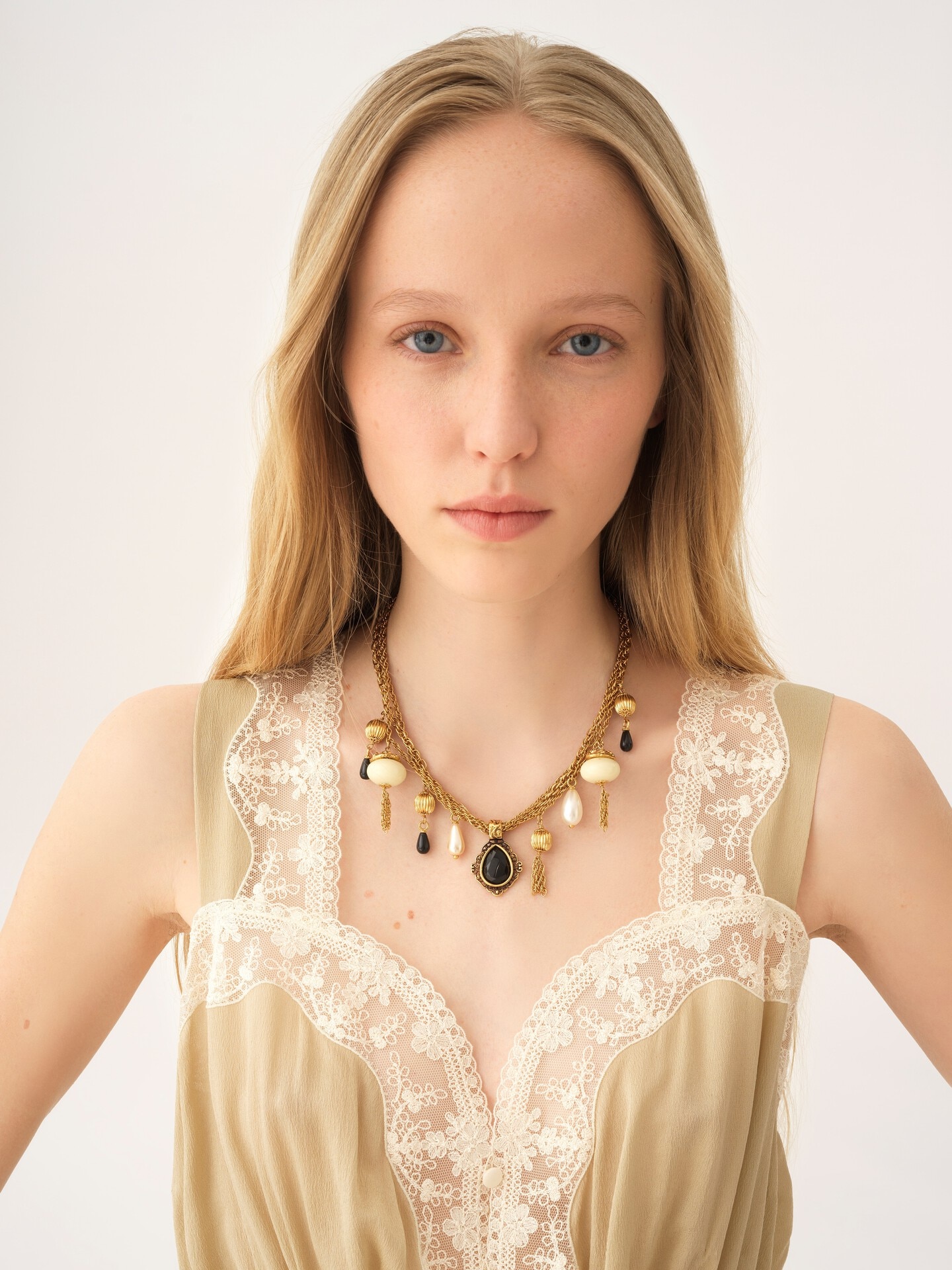 Collar Chlo&eacute; Antique Pearls - 3