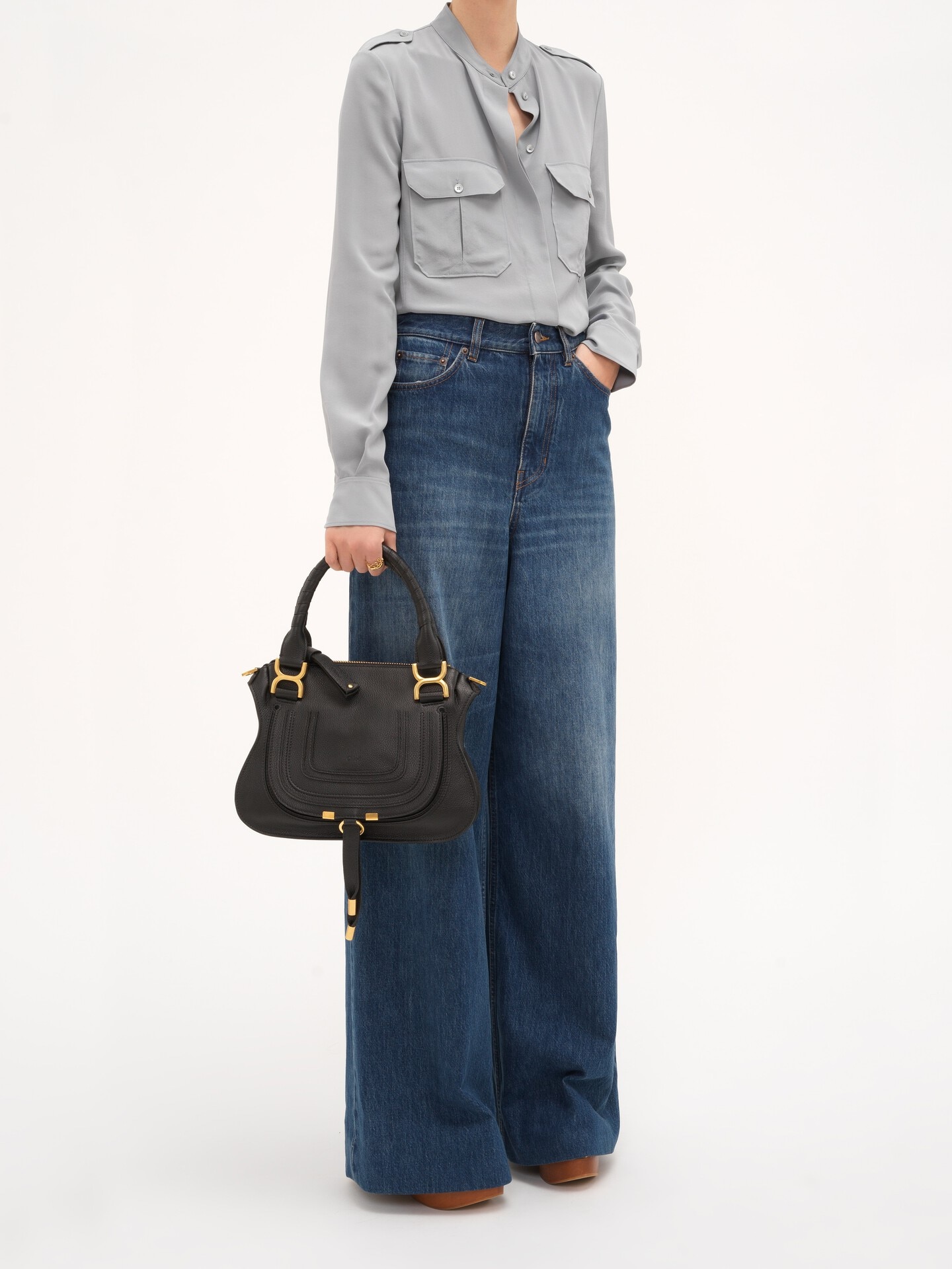 Small Marcie bag in grained leather - 11