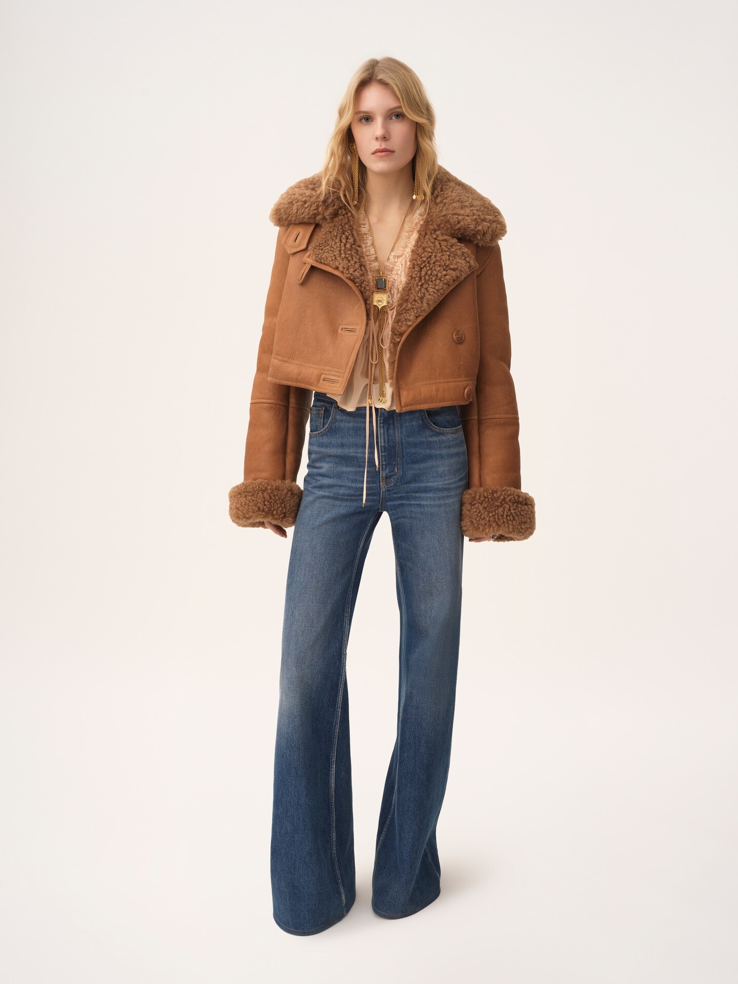 Cropped boxy jacket in leather - 3