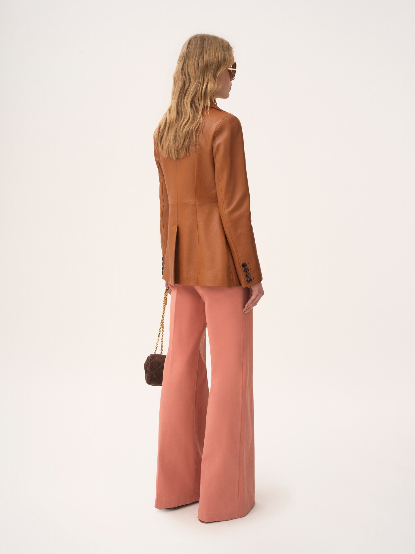 Tailored jacket in leather - 5