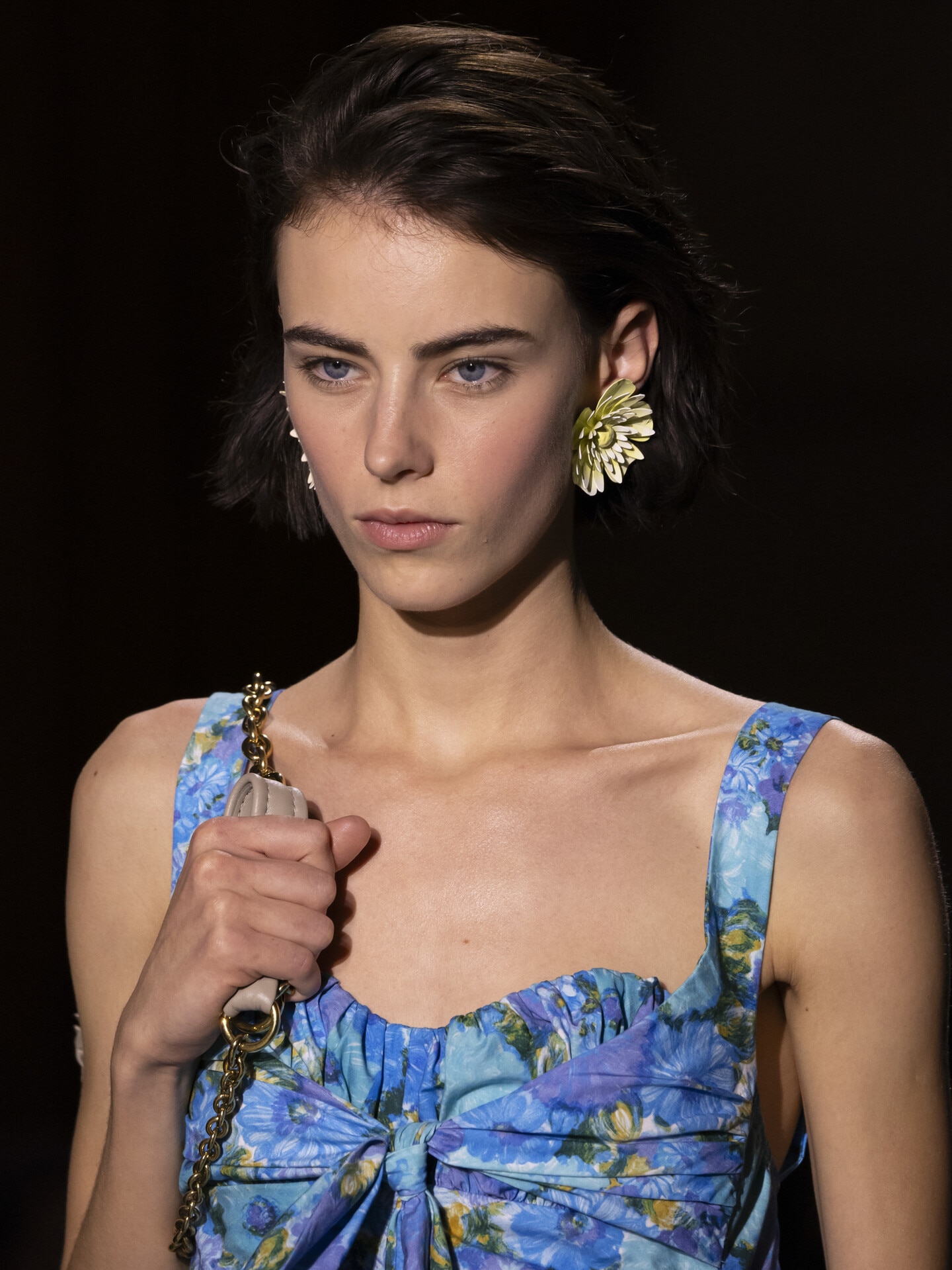 Look 16 - 3