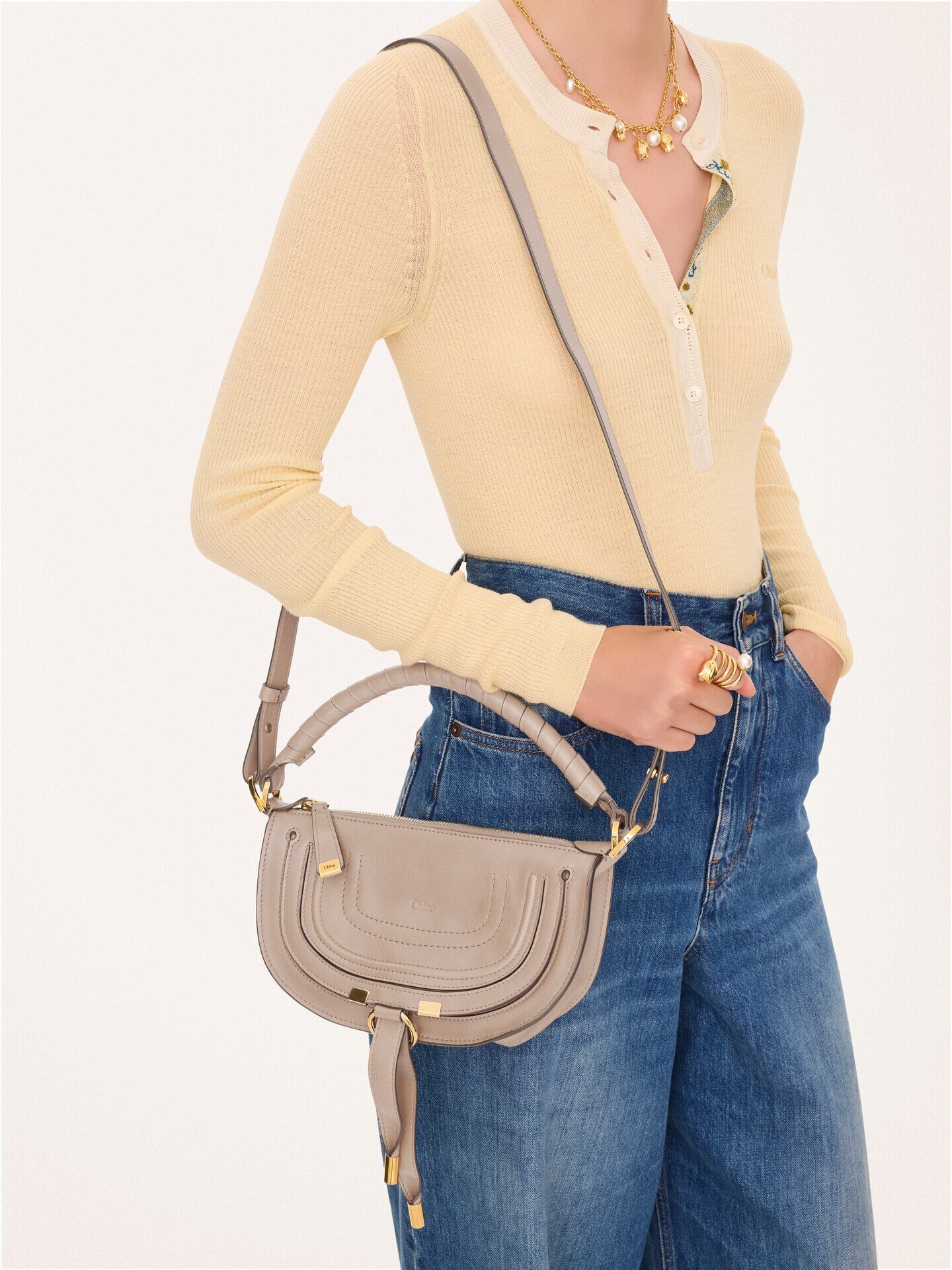 Minibolso de hombro Marcie de cuero suave - 5.0