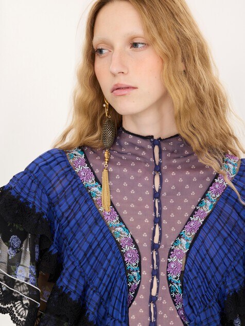 Ruffled long dress in silk mousseline & lace