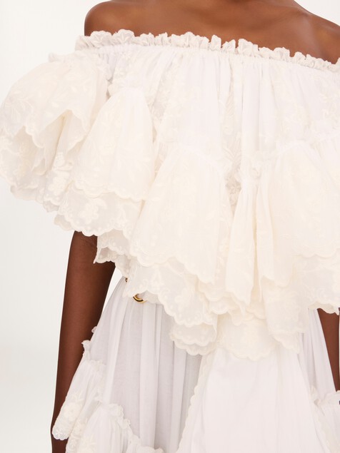 Robe longue &agrave; volants en voile de coton