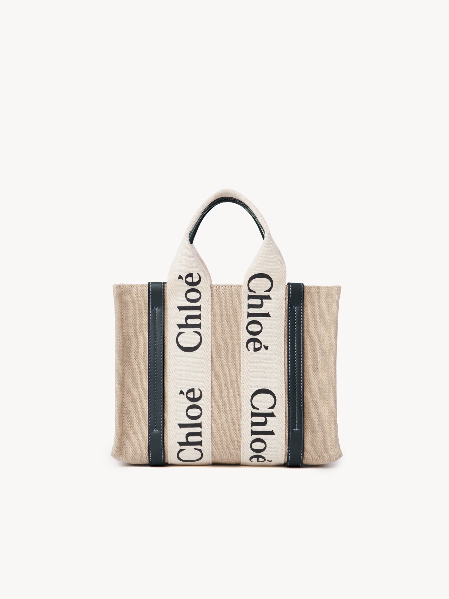 【野良黒さん専用】Chloé ウッディ スモールトートバッグ（レザー）ホワイト 野良黒さん専用】Chloé ウッディ スモールトートバッグ（レザー
