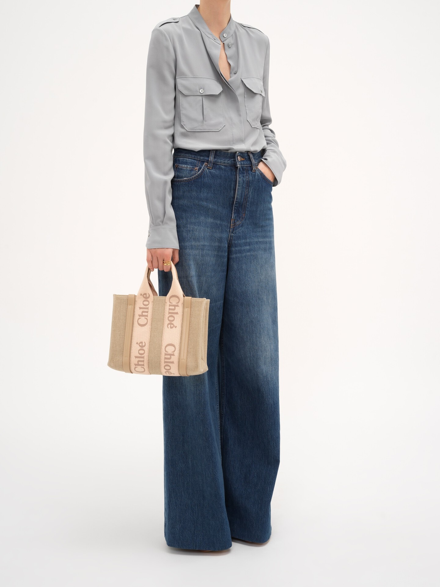 Small Woody tote bag in linen - 7.0