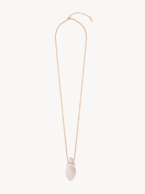 The Chlo&eacute; Mirror pendant necklace