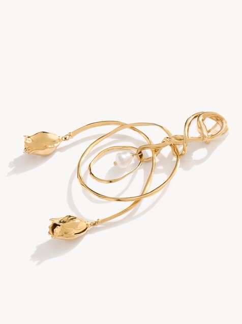 The Chlo&eacute; Tulip earrings
