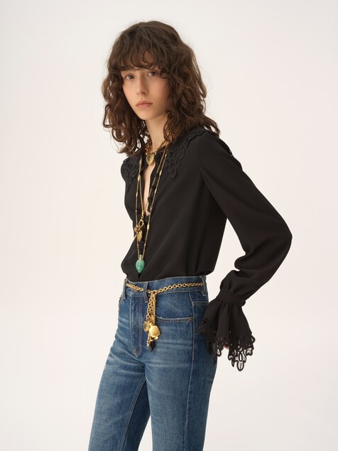 Fluid blouse in crêpe de chine & lace