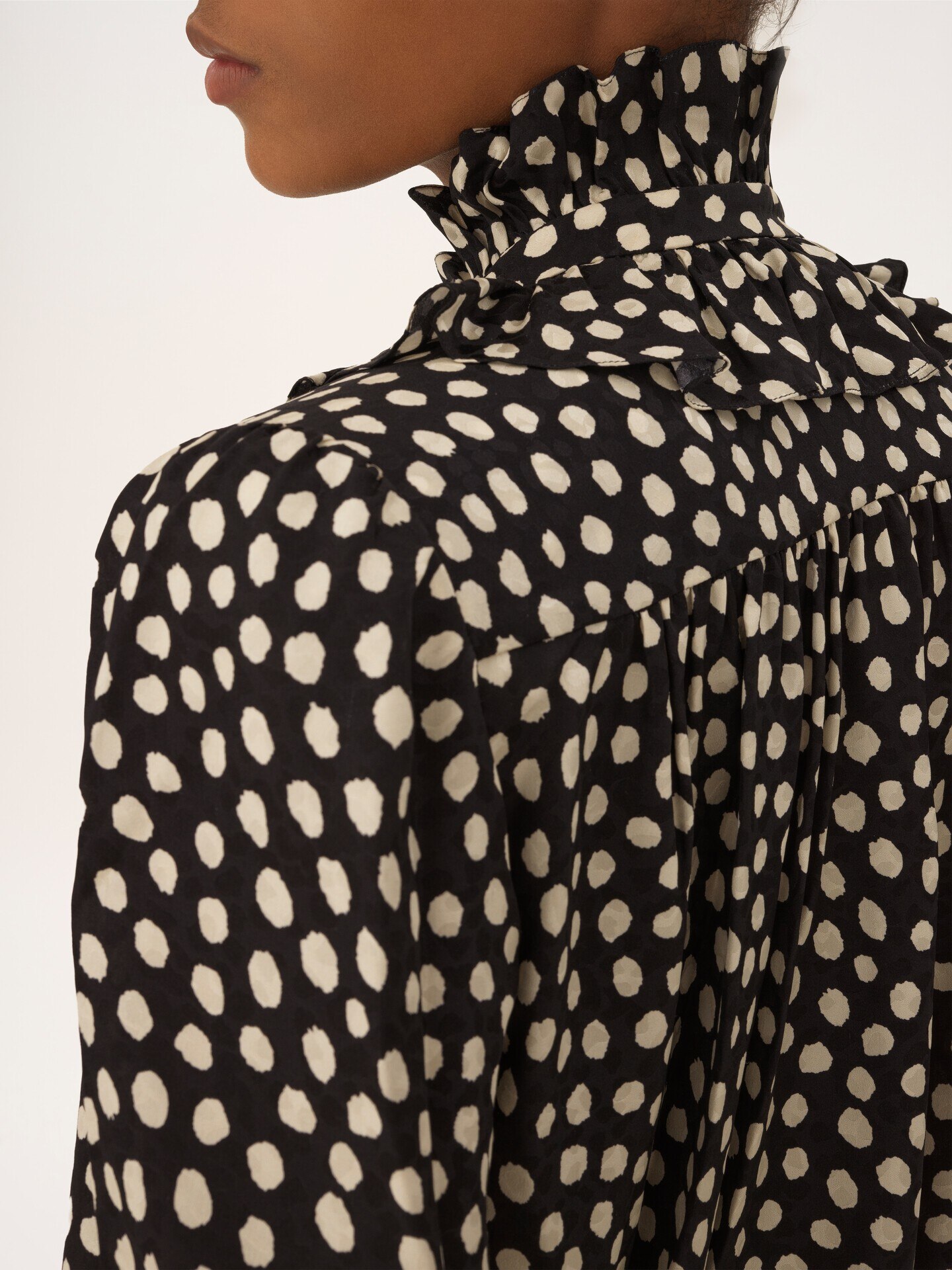 Tie-front ruffled blouse in silk jacquard - 7