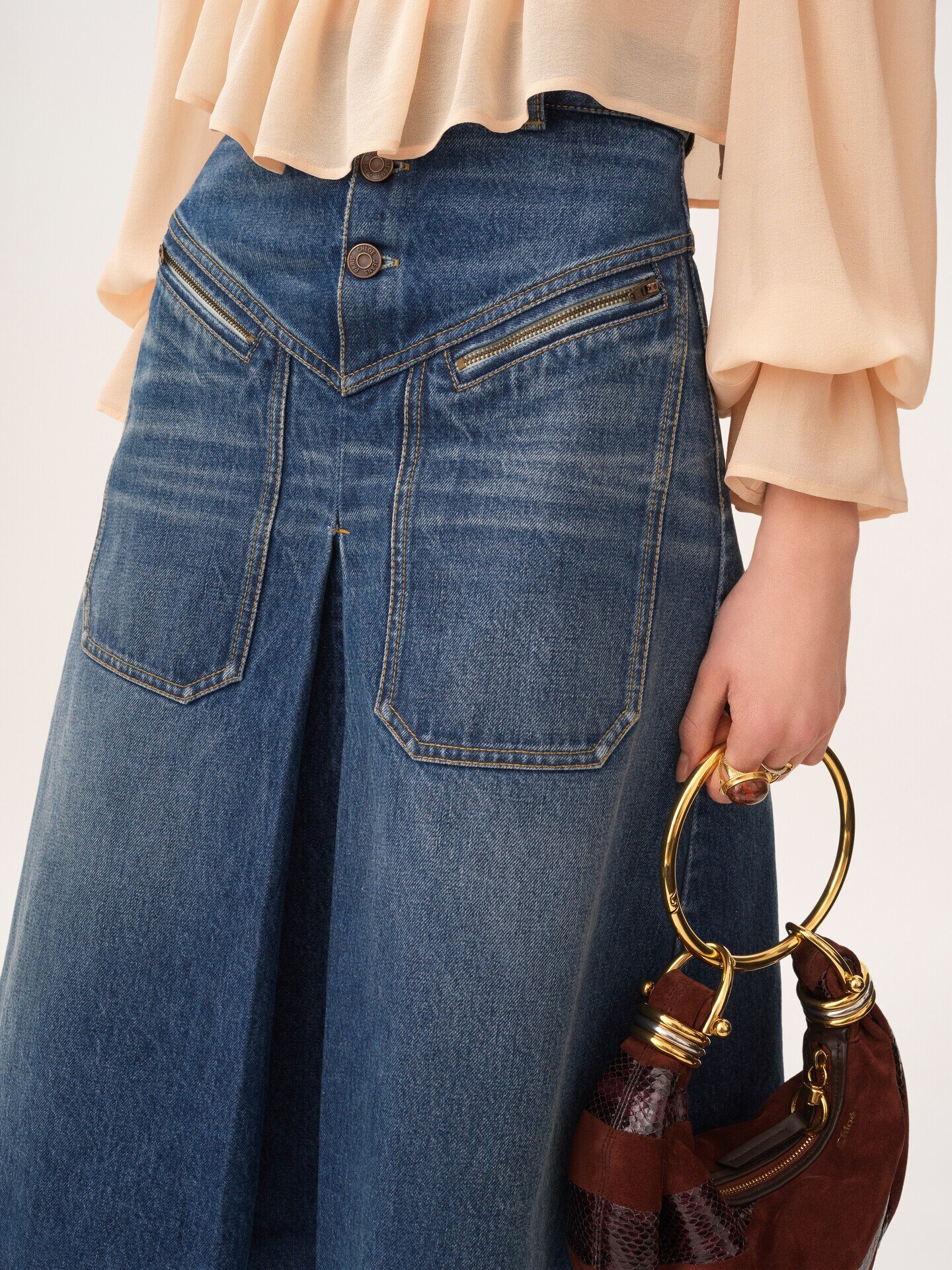 Knee-length skirt in denim - 8