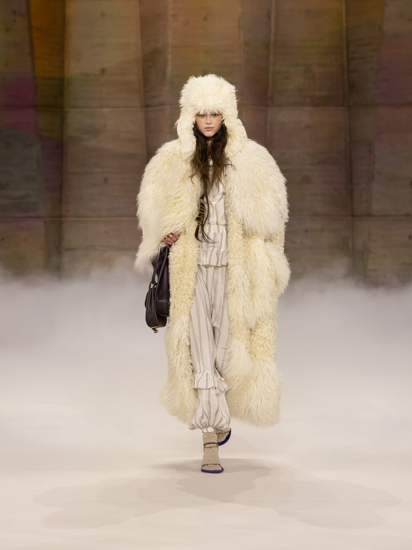 Look 34 - 1