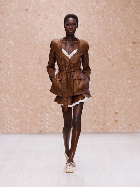 Look 25