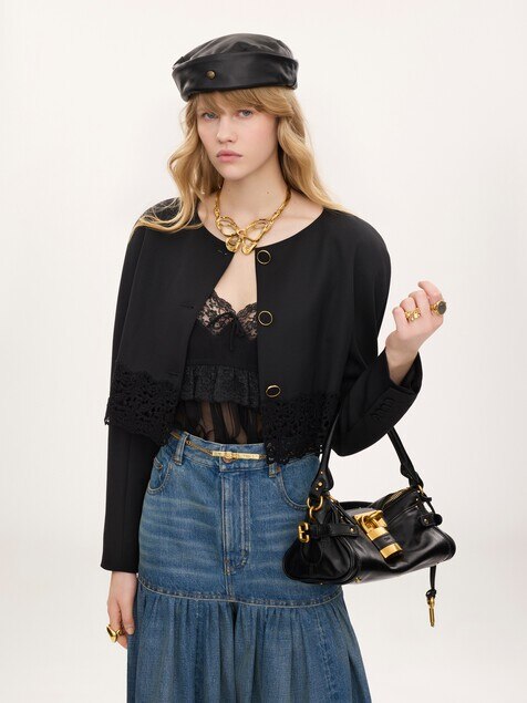 Veste courte sans col en laine grain de poudre et dentelle