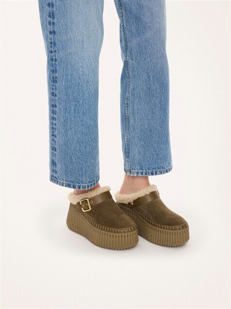 Nama wedge mule