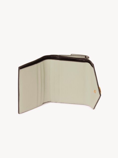 Small Envelope tri-fold in grained leather