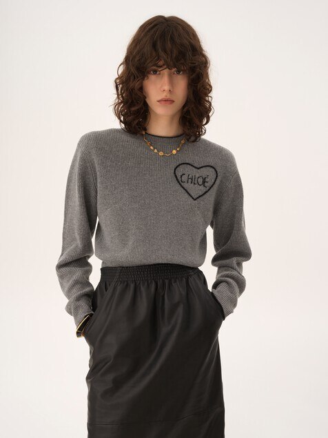 Cropped fitted logo sweater in a wool knit