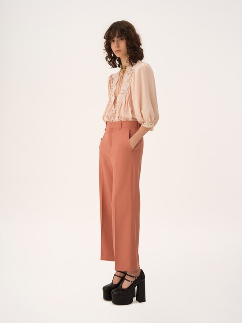 Pantalon bootcut &eacute;vas&eacute; en gabardine de laine