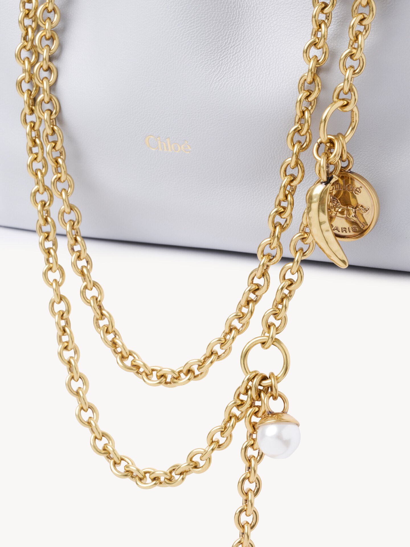 Small Chlo&eacute; Icons shoulder bag with chain in soft leather - 7