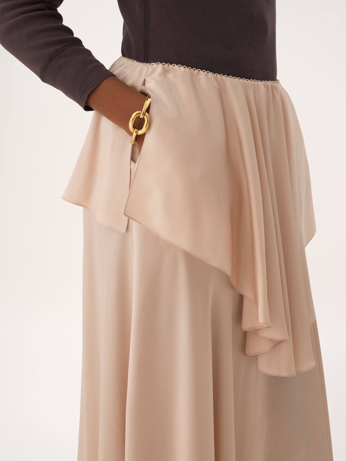 Fluid layered midi skirt in washed silk satin - 6