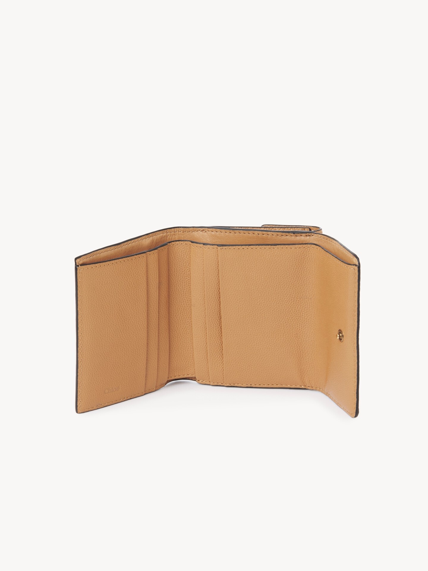 Small Chlo&eacute; Charms tri-fold wallet in grained leather - 5