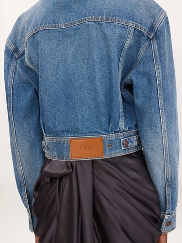 Collarless cropped denim jacket - 9