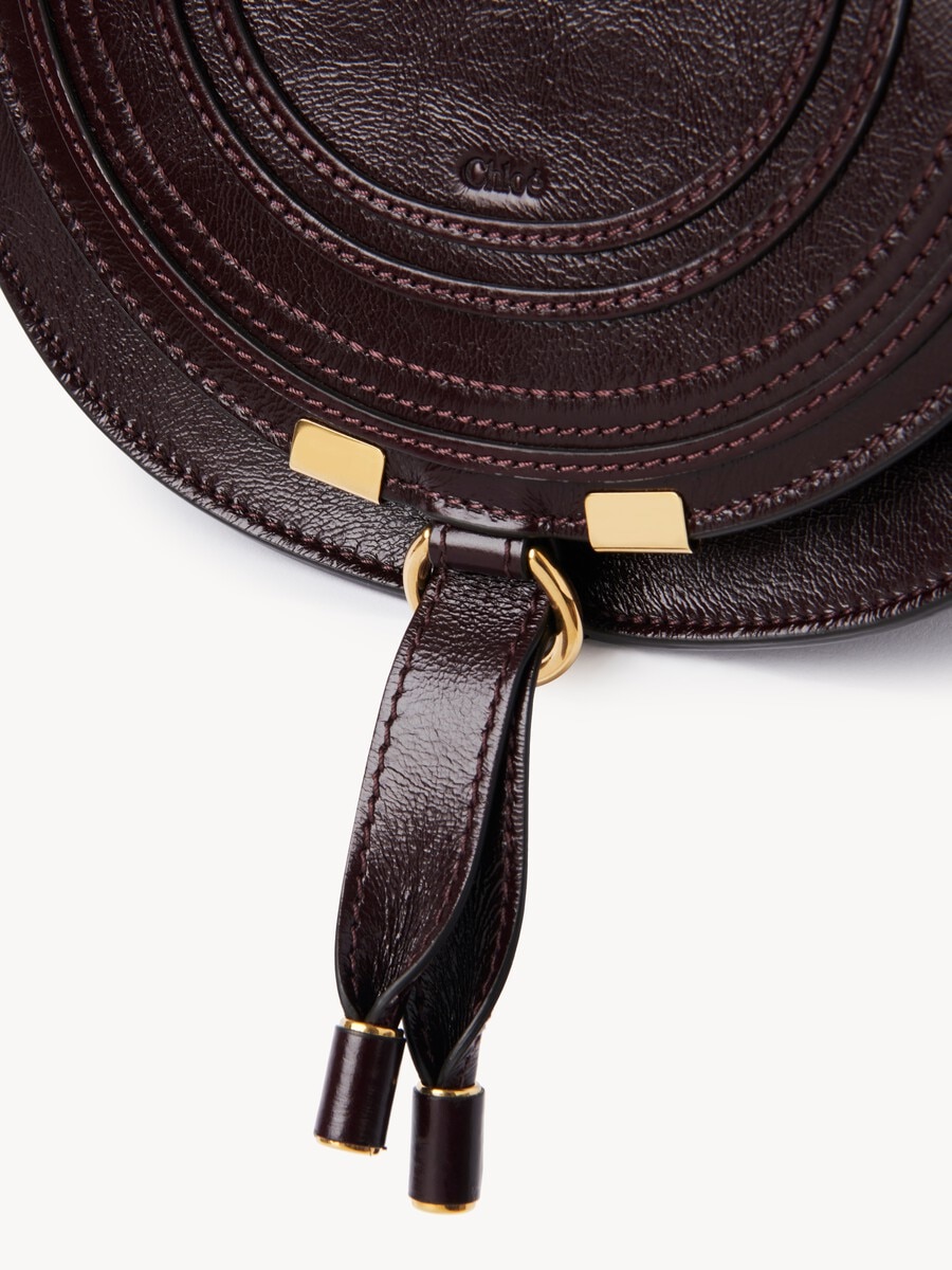 Petit sac port&eacute; &eacute;paule Marcie en cuir brillant - 6